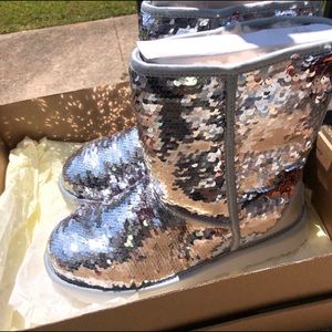 Ugg Flip Sequins boots